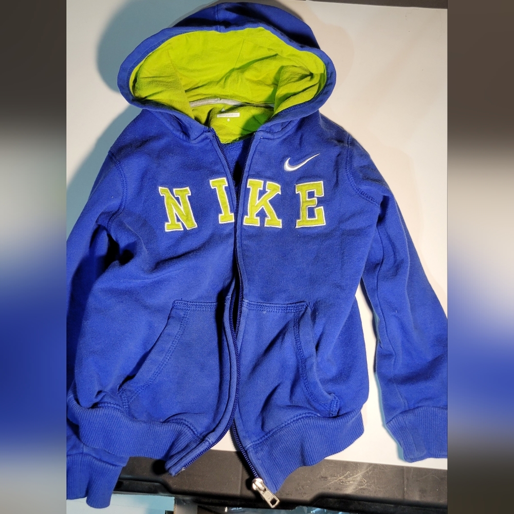 Childs Nike Hoodie - Size 6 - Blue and Green Zip Up
